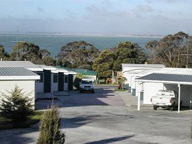 Bridport Indra Holiday Units - Perths Hotel 0