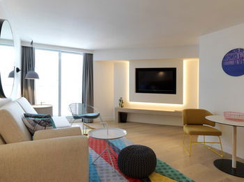 QT Bondi - Perths Hotel 9