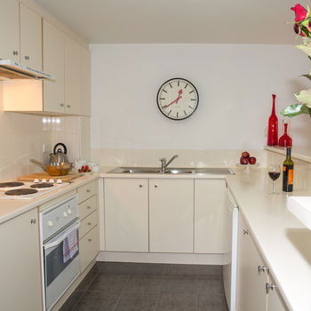 Adara Hotels Apartments - Perths Hotel 2