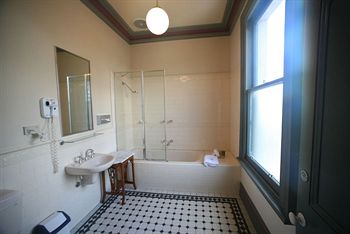 Yarra Valley Grand Hotel - Perths Hotel 5