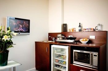 Amora Riverwalk Melbourne - Perths Hotel 17