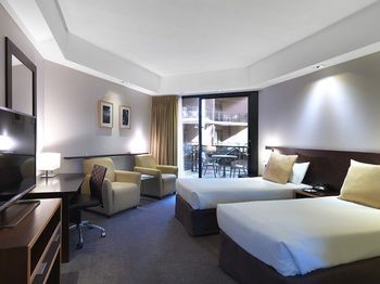 Amora Riverwalk Melbourne - Perths Hotel 30
