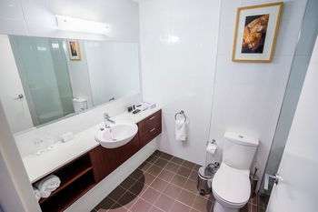 Amora Riverwalk Melbourne - Perths Hotel 51