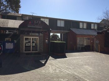 APX Parramatta - Perths Hotel 20