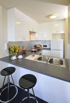 Metro Apartments On Darling Harbour - Sydney - Perths Hotel 16