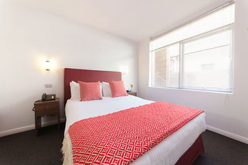 Easystay Apartments Raglan Street - Perths Hotel 0