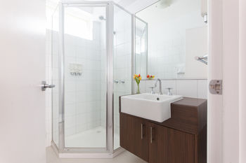 Easystay Apartments Raglan Street - Perths Hotel 1