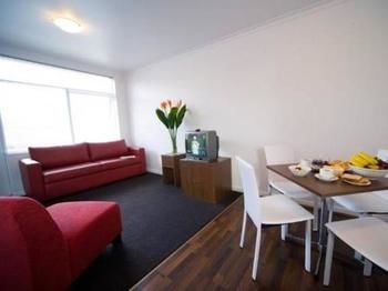 Easystay Apartments Raglan Street - Perths Hotel 14