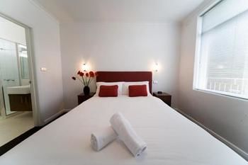 Easystay Apartments Raglan Street - Perths Hotel 17