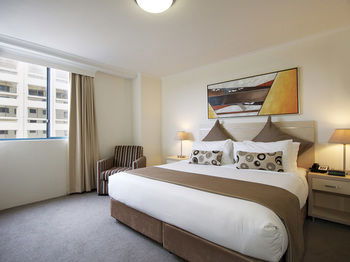 Oaks On Castlereagh, Sydney Central - Perths Hotel 9