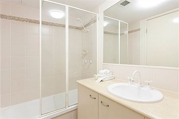 Atlantis Marcoola - Perths Hotel 20