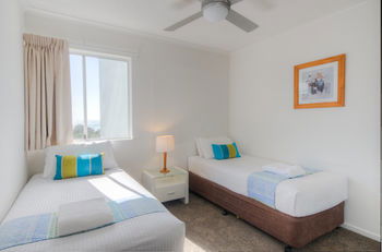 Atlantis Marcoola - Perths Hotel 40