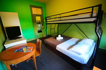Sydney Central Inn - Hostel - Perths Hotel 9