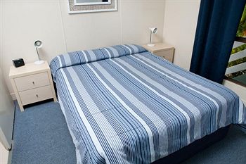Maroochy River Resort & Bungalows - Perths Hotel 2