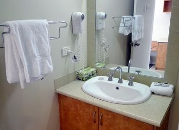 Glen Inn - Perths Hotel 4
