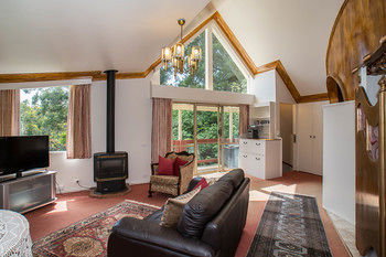 A Camelot Tower & Penthouse - Perths Hotel 45