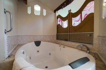 A Camelot Tower & Penthouse - Perths Hotel 51