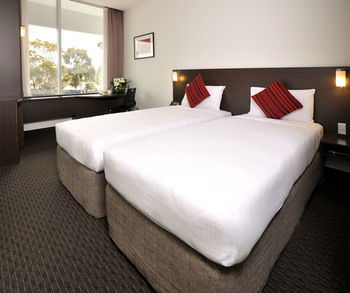 Ibis Melbourne Glen Waverley - Perths Hotel 7
