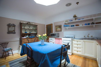 Adeline Bed And Breakfast - Perths Hotel 15