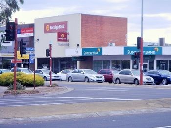 Apartments @ Glen Waverley - Perths Hotel 14