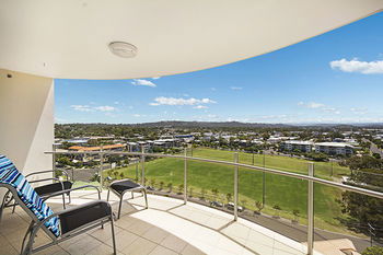 Aqua Vista Resort - Perths Hotel 94