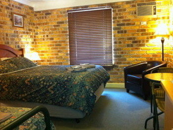 The Falls - Perths Hotel 15