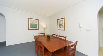Waldorf Eastwood Residential Apartments - Perths Hotel 10
