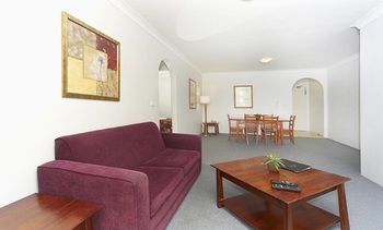 Waldorf Eastwood Residential Apartments - Perths Hotel 14