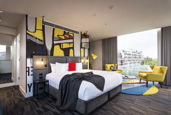 Ovolo 1888 Darling Harbour - Perths Hotel 9