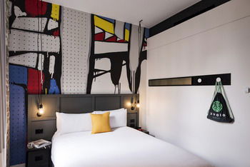 Ovolo 1888 Darling Harbour - Perths Hotel 14