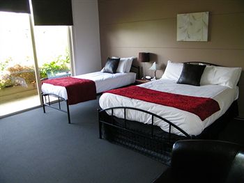 De'Vine Escape - Perths Hotel 9