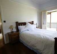 Singletons Retreat - Perths Hotel