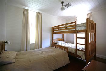 Singletons Retreat - Perths Hotel 5