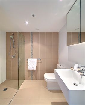 Zara Tower - Luxury Suites And Apartments - Perths Hotel 17