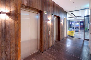 Zara Tower - Luxury Suites And Apartments - Perths Hotel 70