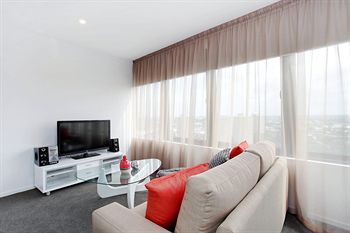 ALT Tower Serviced Apartments - Perths Hotel 11
