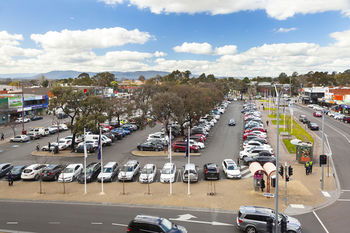 Apartments @ IKON Glen Waverley - Perths Hotel 23