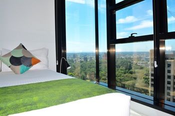 Apartments Melbourne Domain - CBD - Perths Hotel 4