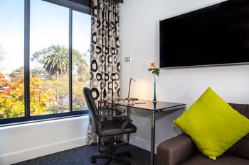 Adara East Melbourne - Perths Hotel 8