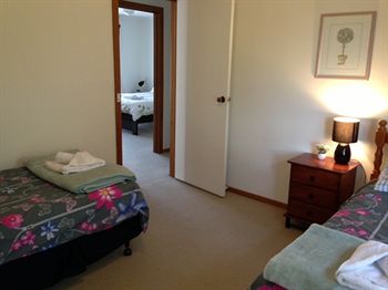 Australian Home Away @ East Doncaster George - Perths Hotel 5