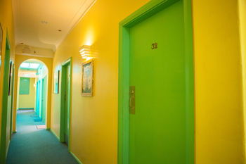 Eva's Backpackers - Perths Hotel 38