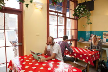 Eva's Backpackers - Perths Hotel 42
