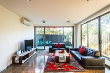 Orange Serviced Apartment - Perths Hotel 12