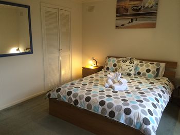 Australian Home Away Doncaster Elgar 2 - Perths Hotel 2