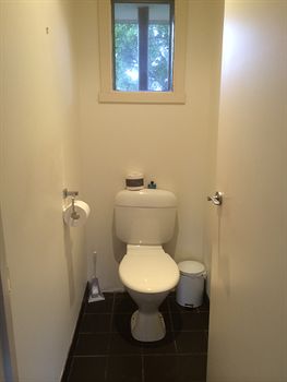 Australian Home Away Doncaster Elgar 2 - Perths Hotel 6
