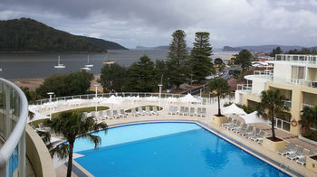 Ettalong Beach NSW Perths Hotel