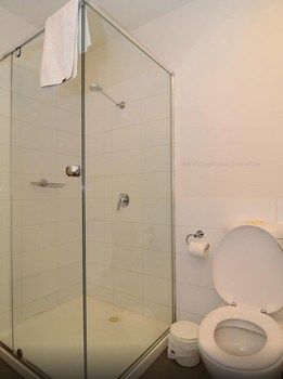 Albert Road Serviced Apartments - Perths Hotel 9