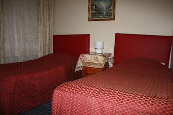 Carnegie Motor Inn - Perths Hotel 24