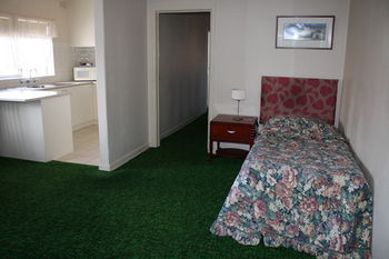 Carnegie Motor Inn - Perths Hotel 37