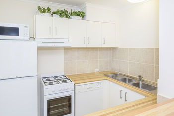 Metro Apartments On King Street - Perths Hotel 8